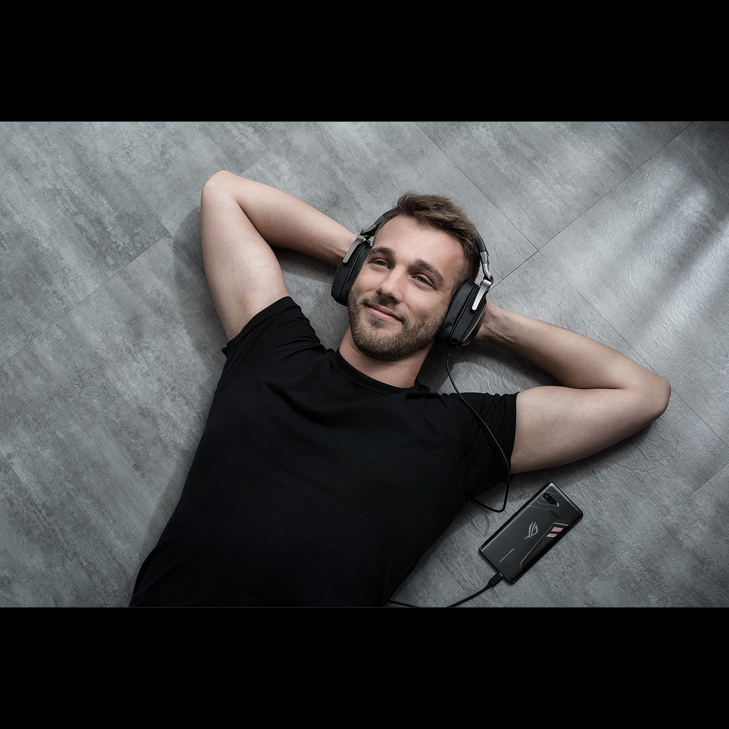 Asus Rog Delta - Image 2