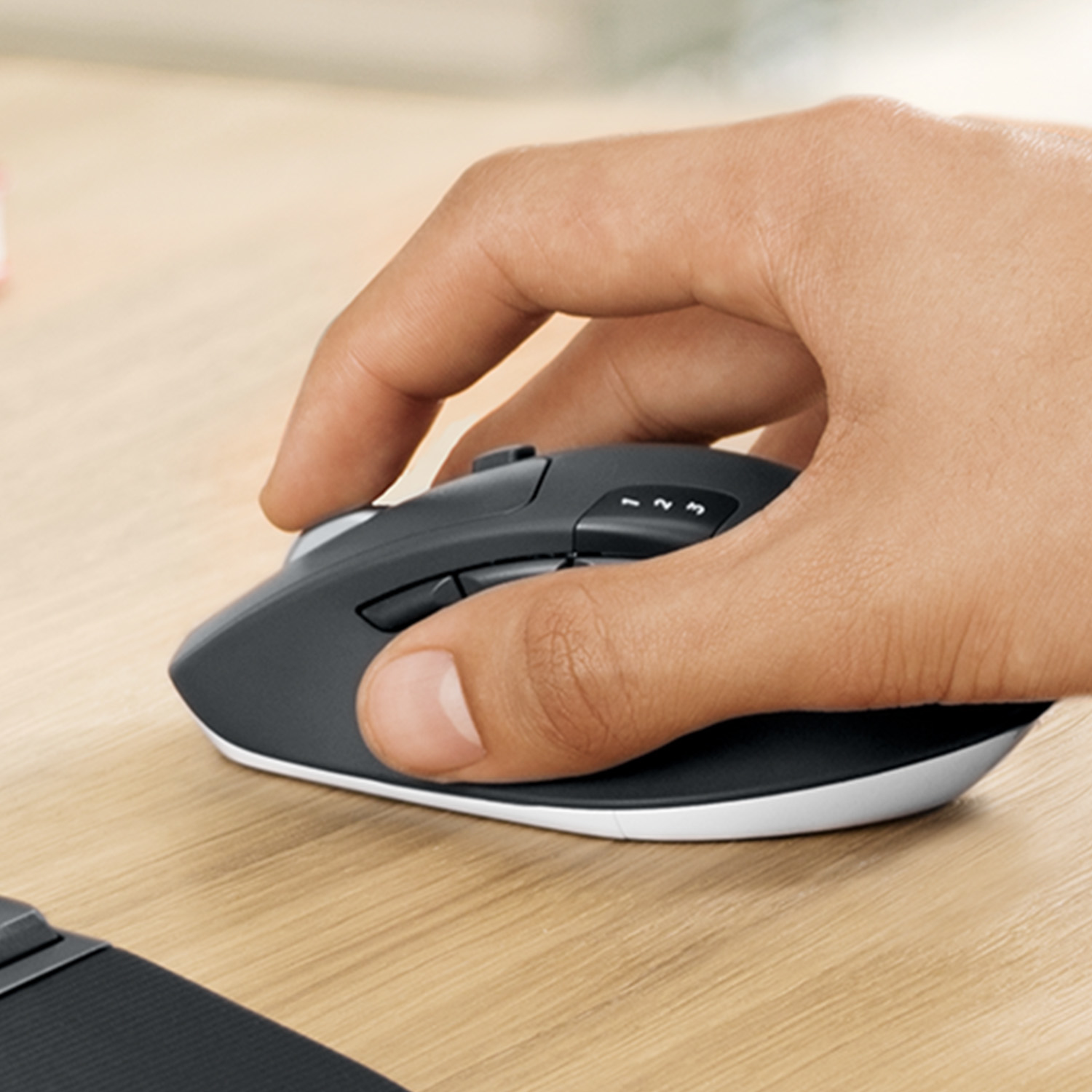 Logitech Mk850 Performance Keyboard - Image 33