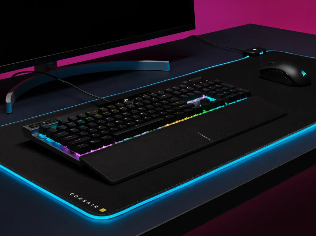Corsair K70 Rgb Pro Mechanical Gaming Keyboard-cherry Mx Speed Silver Keyswitches-black - Image 2