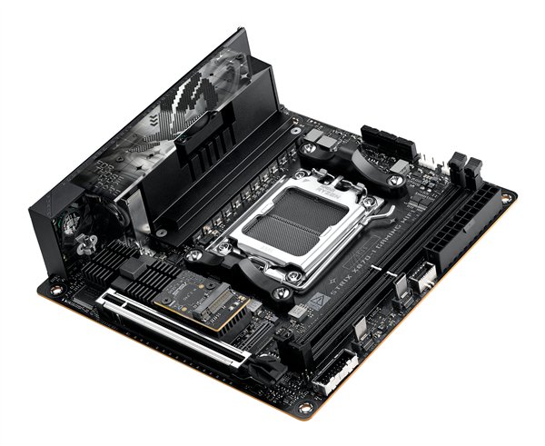 ASUS ROG STRIX X870-I GAMING WIFI AMD X870 Socket AM5 mini ITX - Image 4