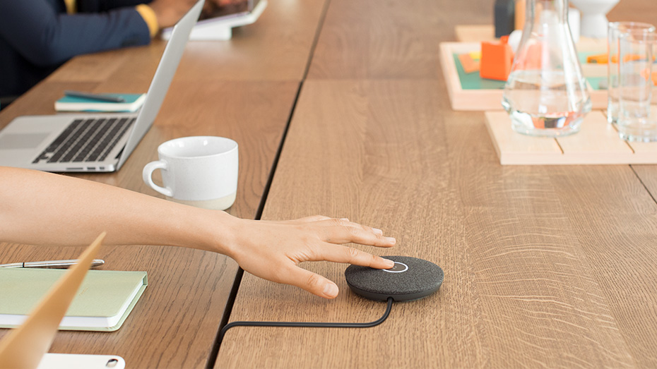 LOGITECH RALLY MIC POD HUB FLEXIBLE MIC PLACEMENT - Image 3